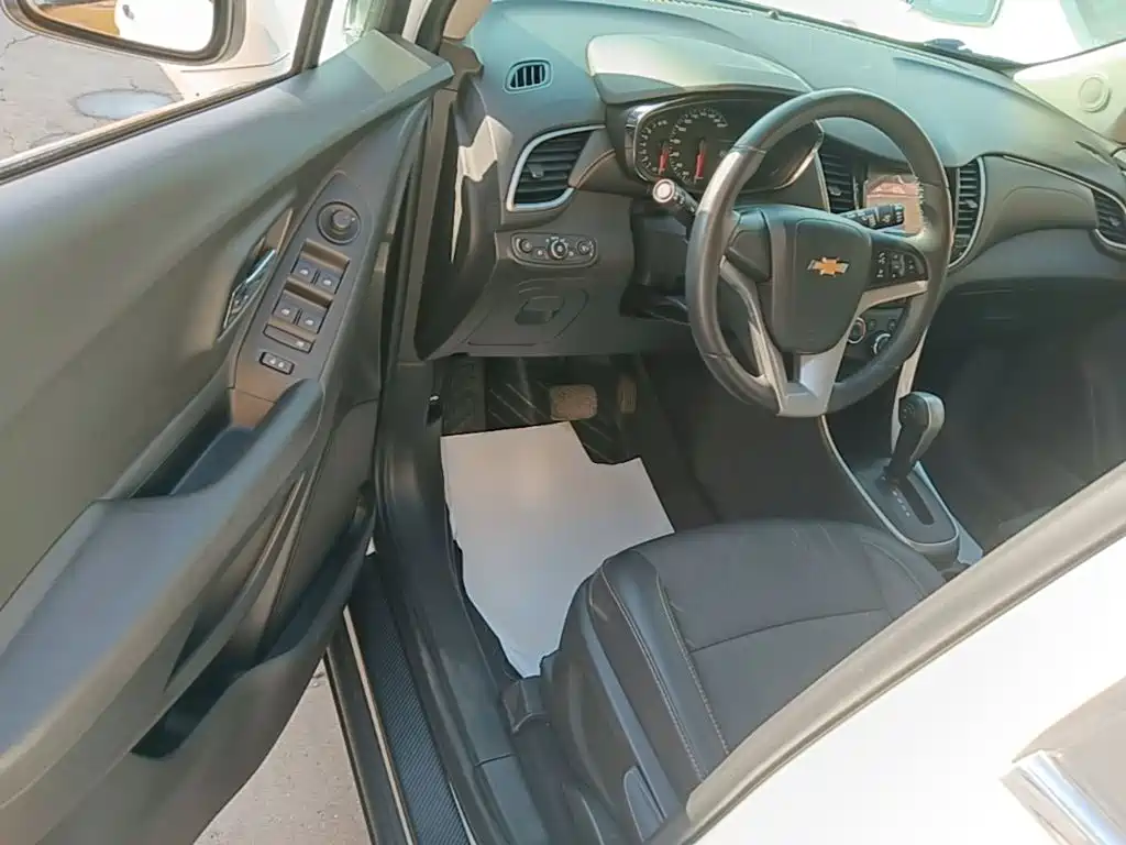 Chevrolet Trax 2019 — фото 16