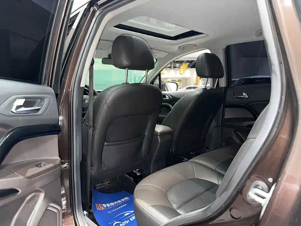 GAC Motor Trumpchi GS4 2016 — фото 19