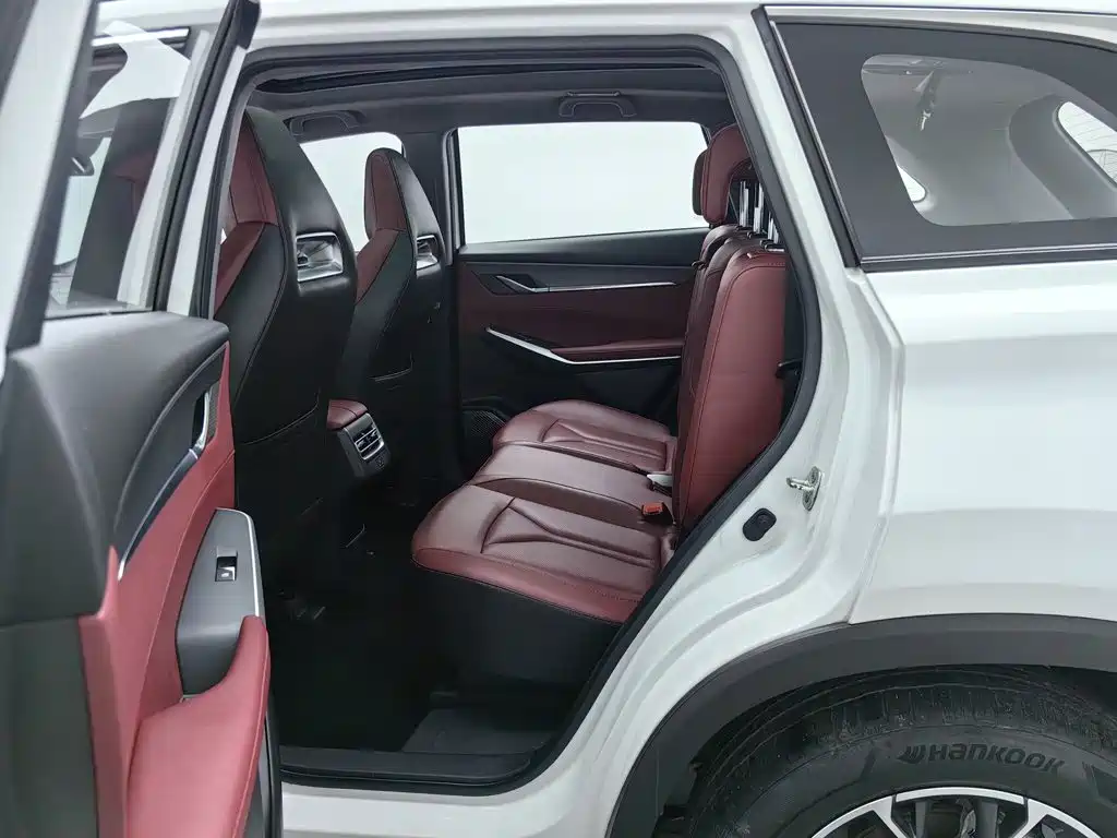 Changan CS75PLUS 2022 — фото 15