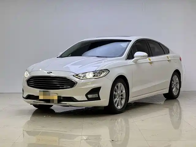 Ford Mondeo 2021 — фото 3