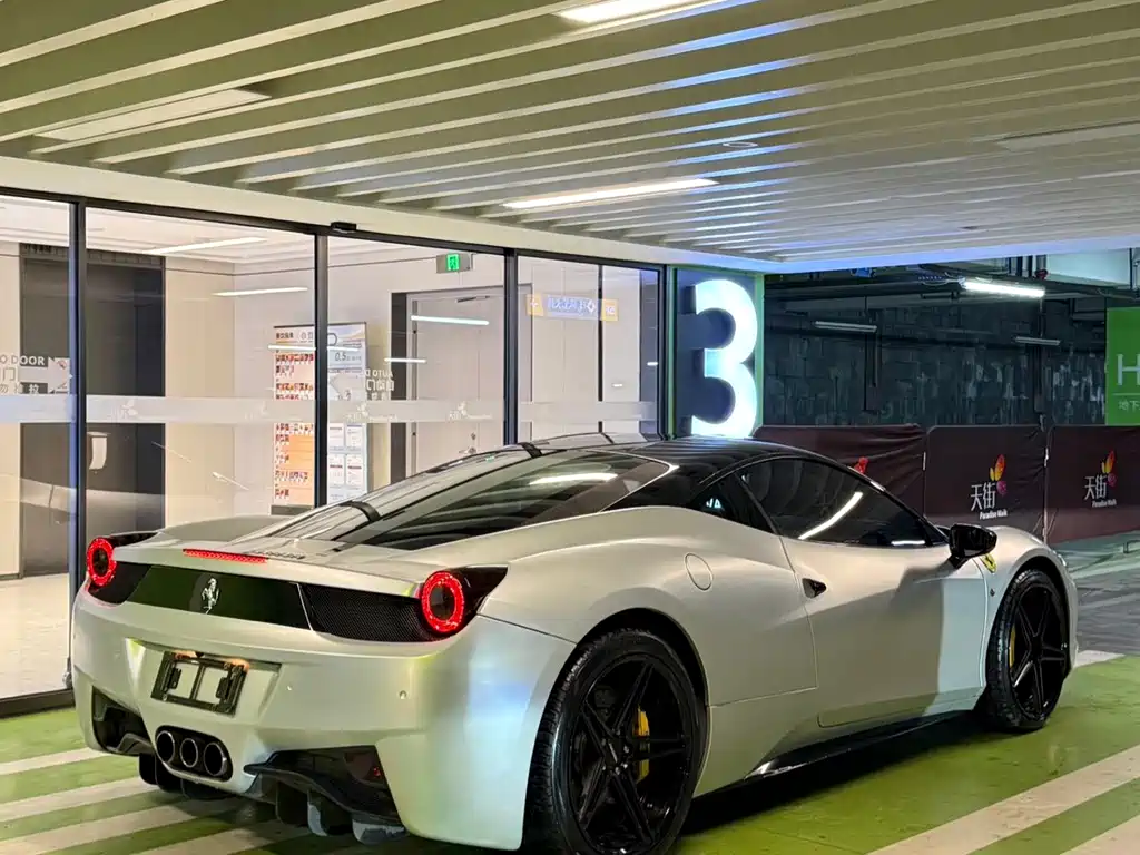 Ferrari 458 2015 — фото 10