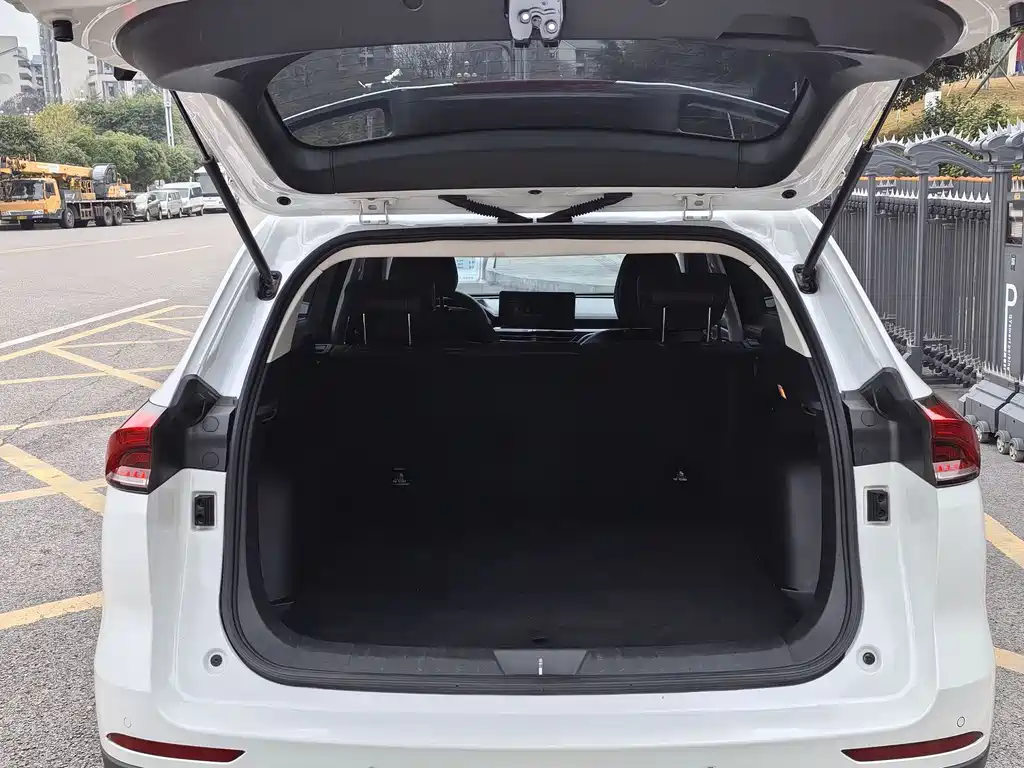 Haval H6 2023 — фото 13