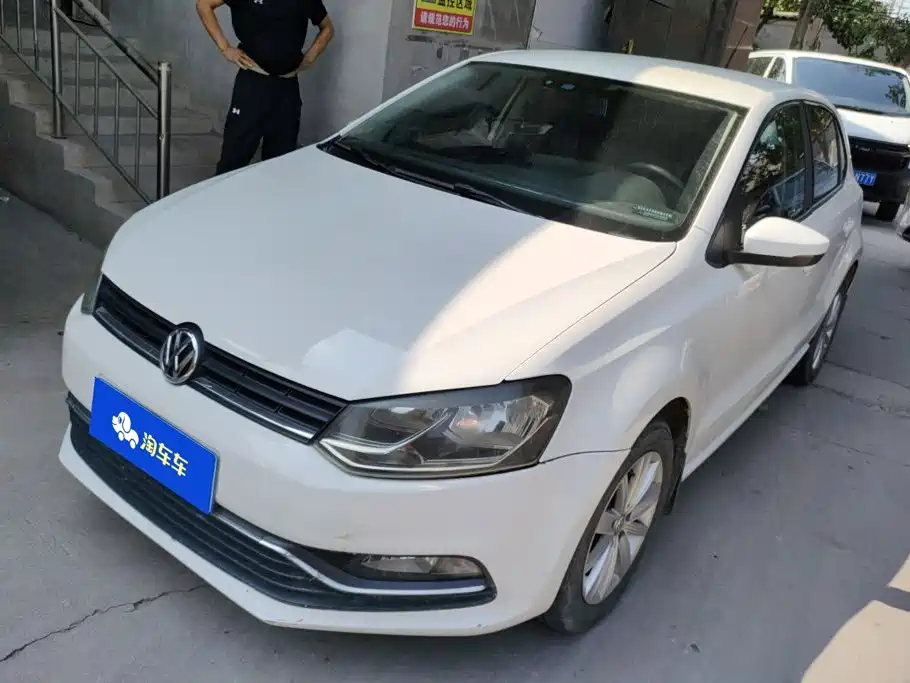 Volkswagen Polo 2015