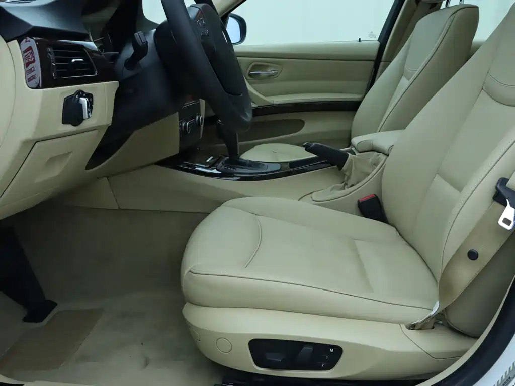 BMW 3 Series 2009