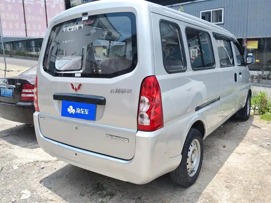 Wuling Rongguang 2017 — фото 3