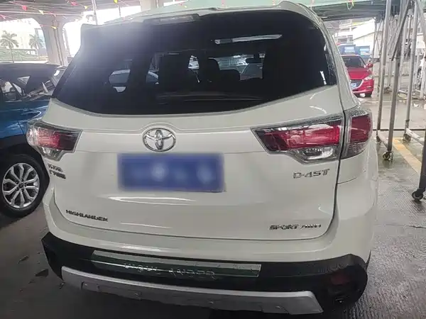 Toyota Highlander 2015
