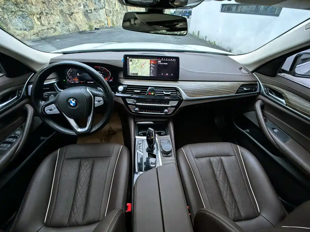 BMW 5 Series 2020