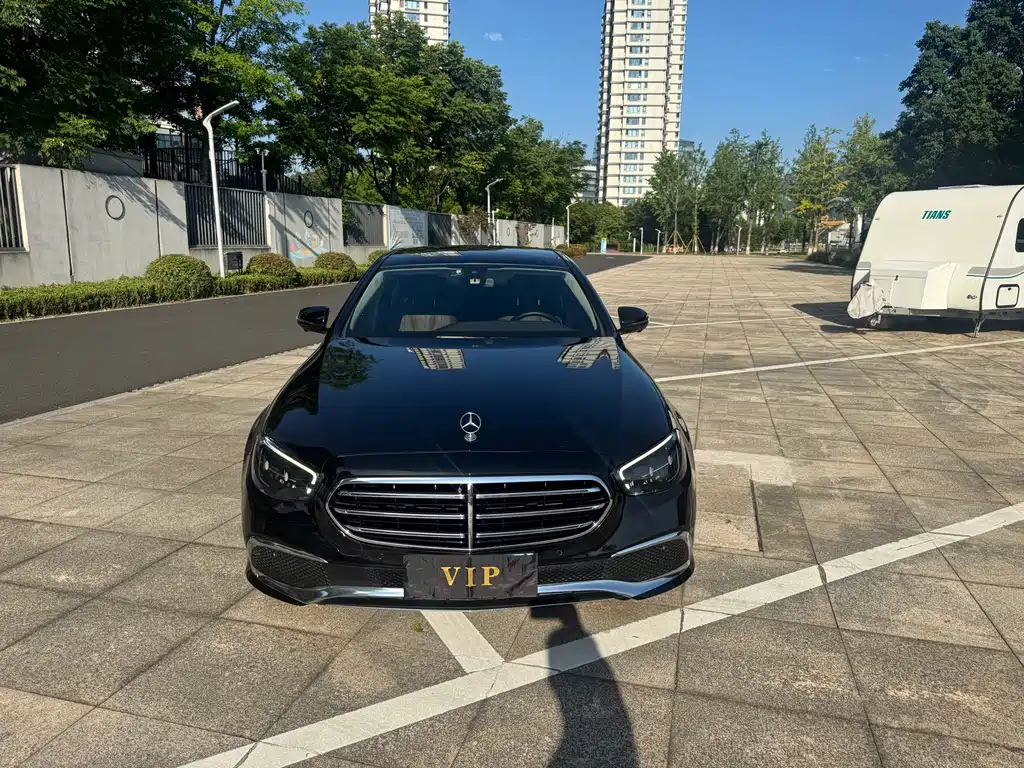 Mercedes-Benz E-Class 2021