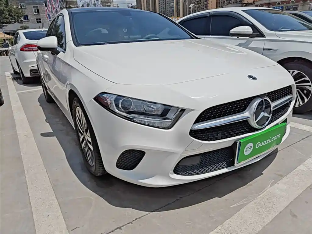 Mercedes-Benz A-Class 2022 — фото 4