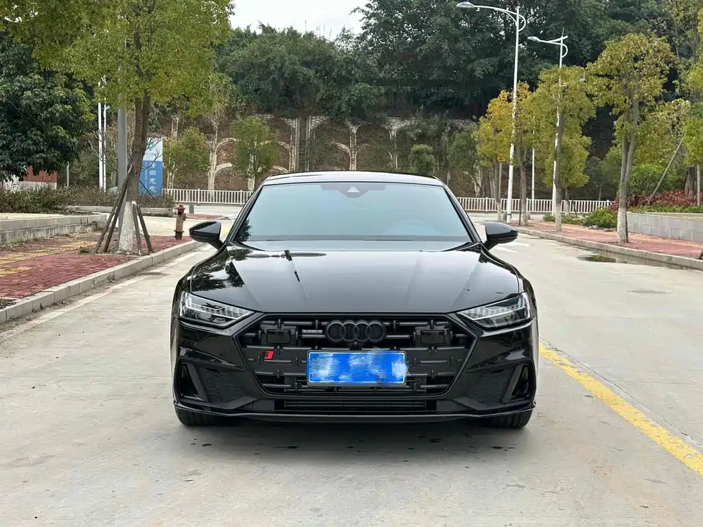 Audi A7L 2023 — фото 2