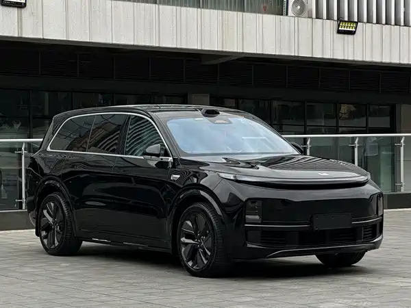 Li Auto L9 2025