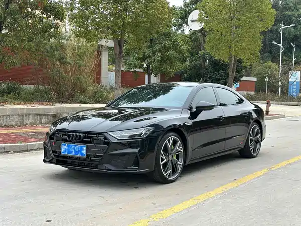 Audi A7L 2023