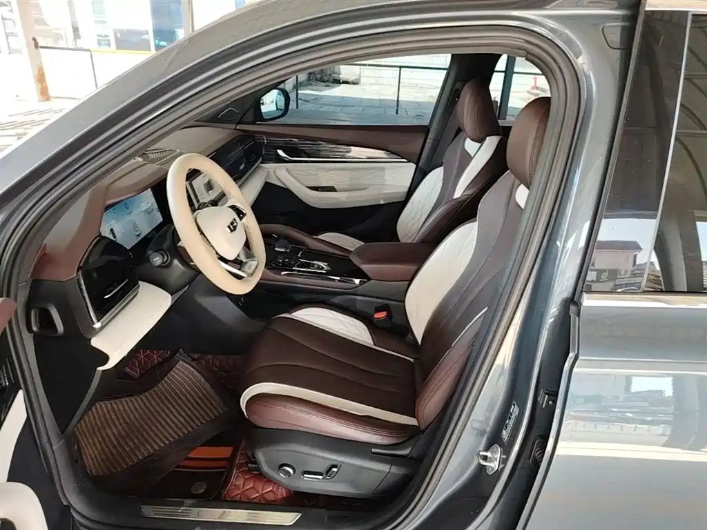 Geely Xingyue L 2022 — фото 15