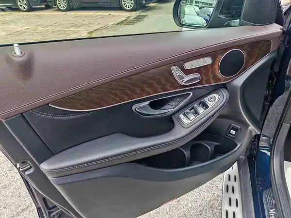 Mercedes-Benz GLC 2020