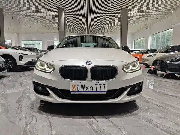 BMW 1 Series 2018