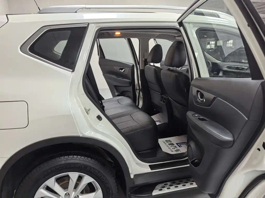 Nissan X-Trail 2016 — фото 14