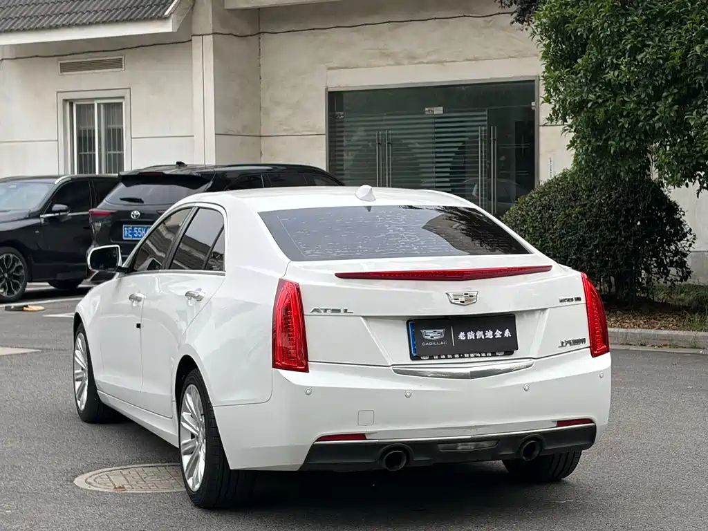Cadillac ATS-L 2019 — фото 7
