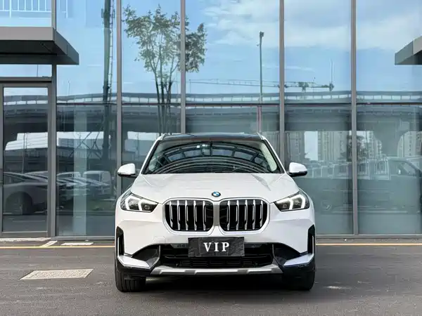 BMW X1 2025