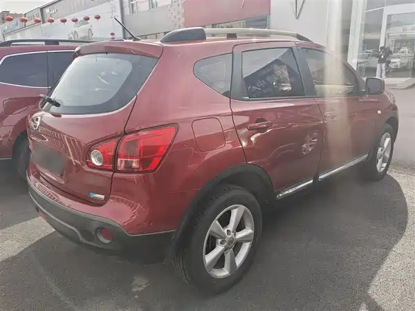 Nissan Qashqai 2015