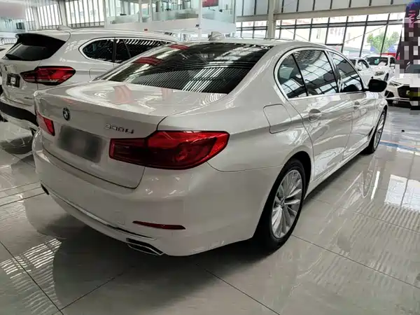 BMW 5 Series 2019