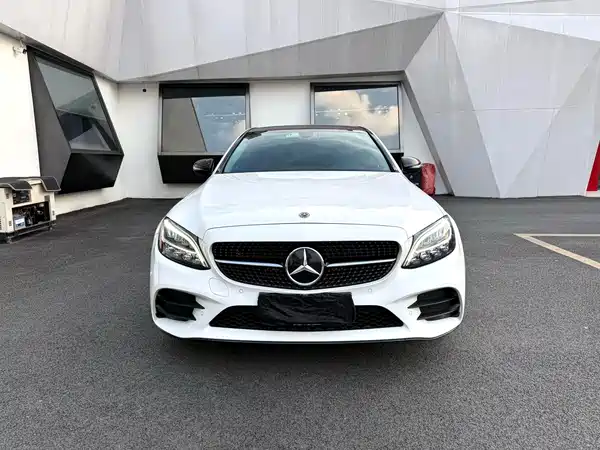 Mercedes-Benz C-Class 2021