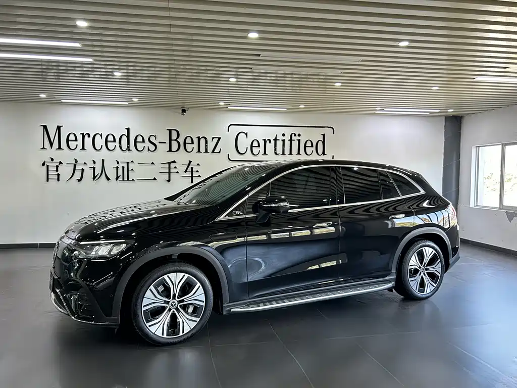 Mercedes-Benz EQE SUV 2024 — фото 2