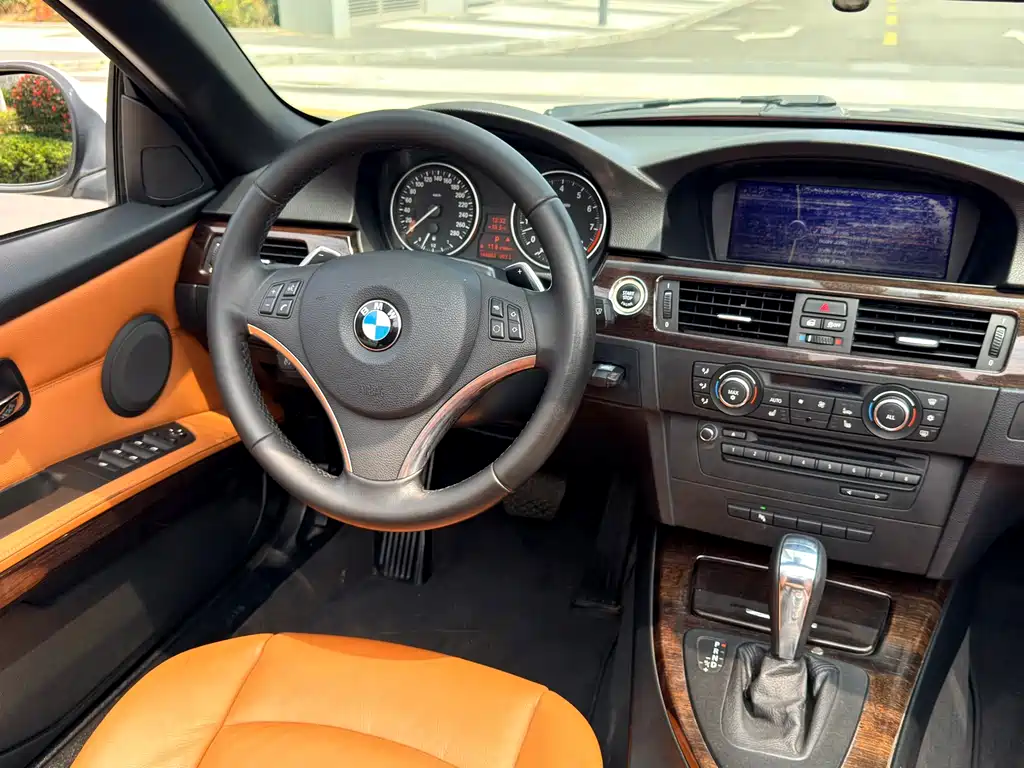 BMW 3 Series 2012 — фото 10