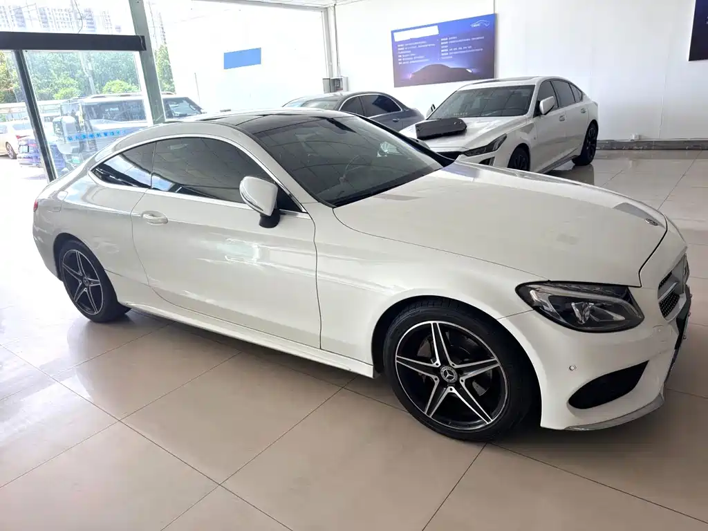 Mercedes-Benz C-Class 2018 — фото 8