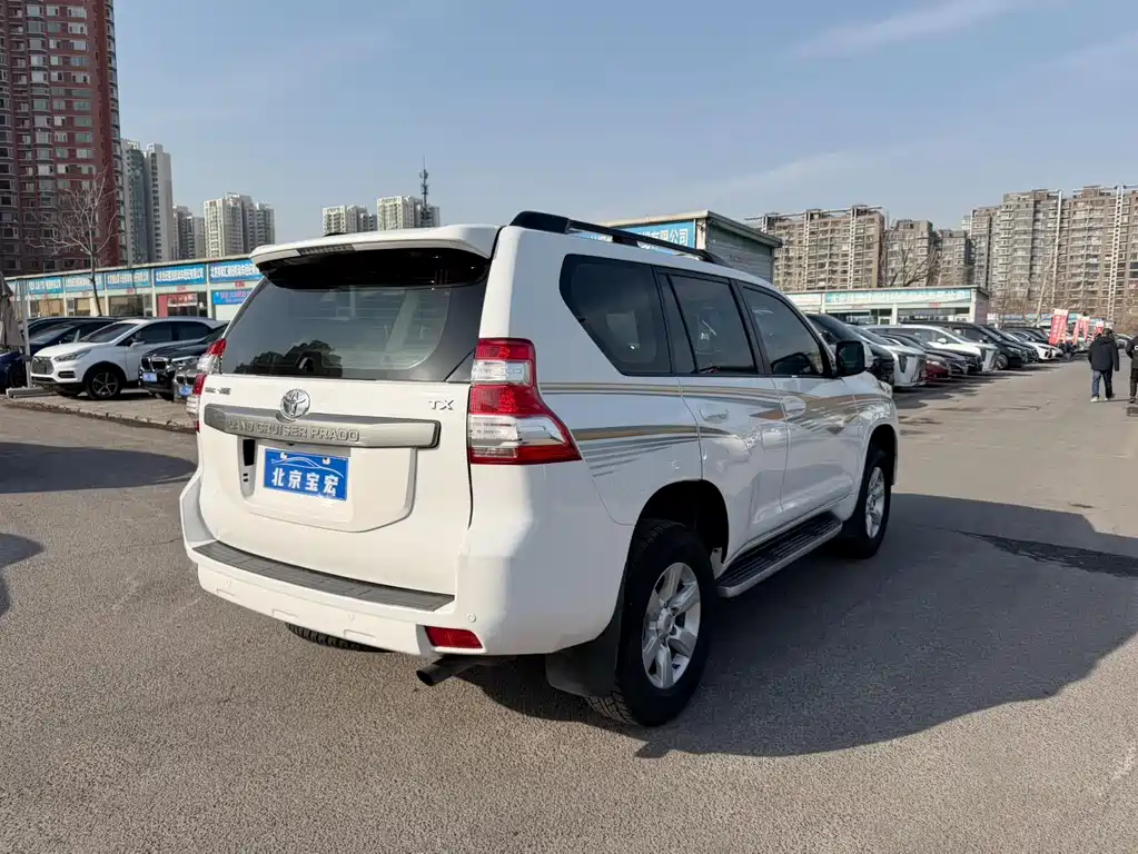 Toyota Prado 2016 — фото 17