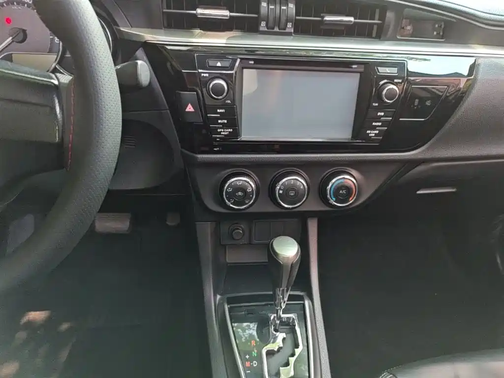 Toyota Levin 2015 — фото 13
