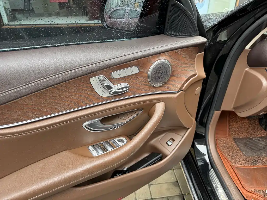 Mercedes-Benz E-Class 2020 — фото 8