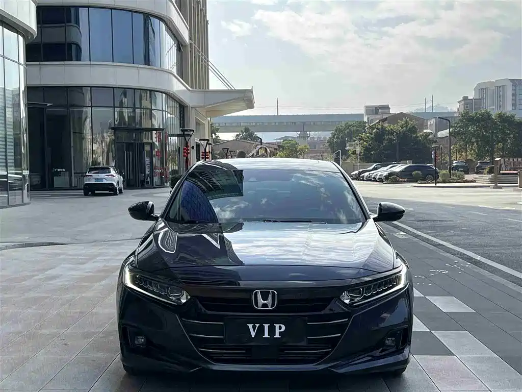 Honda Accord 2022 — фото 2