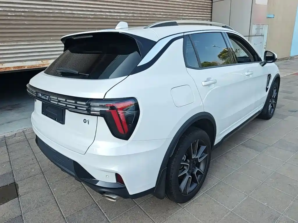 Lynk & Co 01 2024 — фото 7