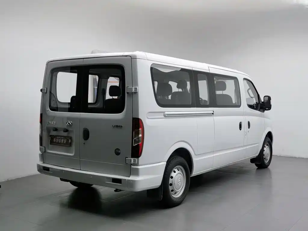 Maxus V80 2024