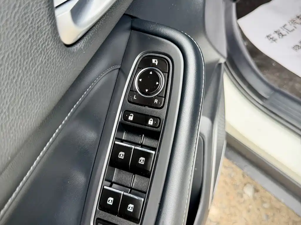 GAC Motor Trumpchi GS4 2022 — фото 17