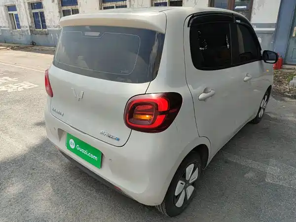 Wuling Hongguang MINIEV 2025