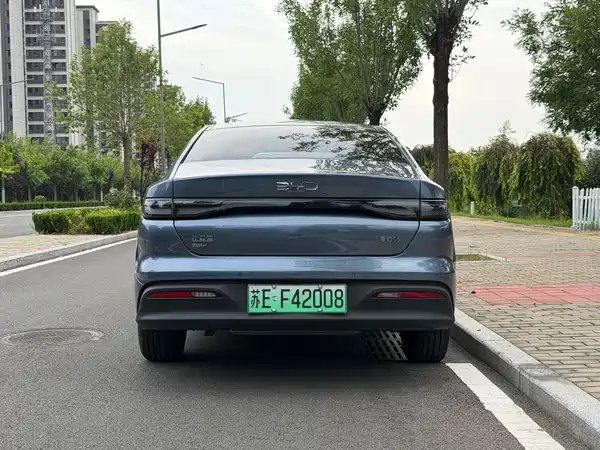 BYD Seal 05 DM-i 2025