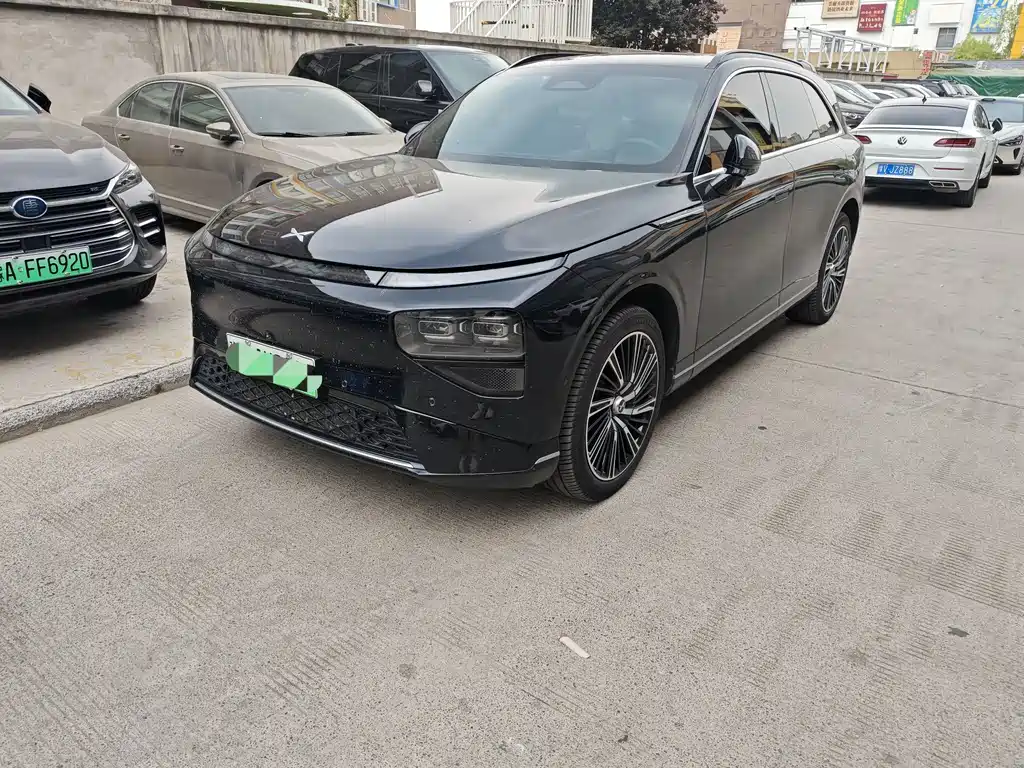 XPeng G9 2024