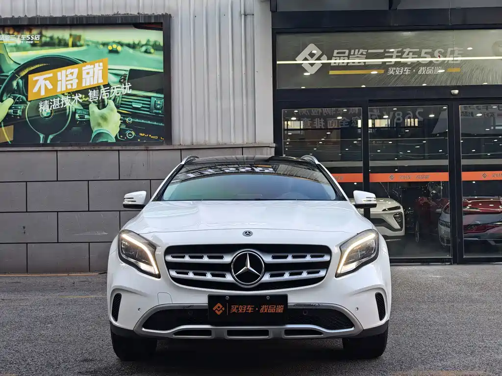 Mercedes-Benz GLA 2018 — фото 2