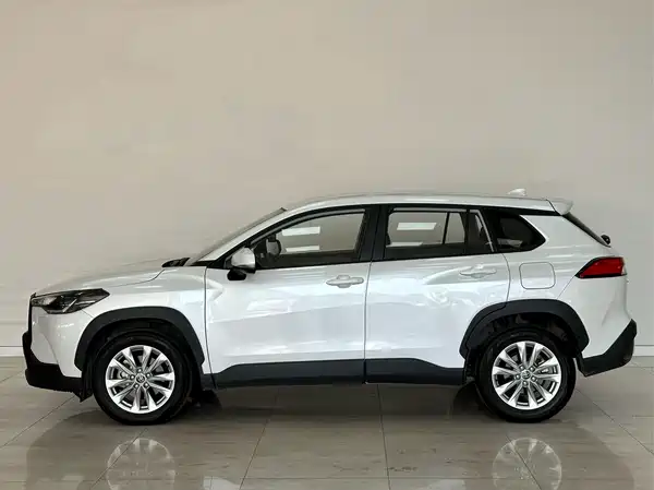 Toyota Corolla Cross 2023