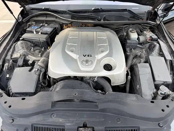 Toyota Reiz 2010