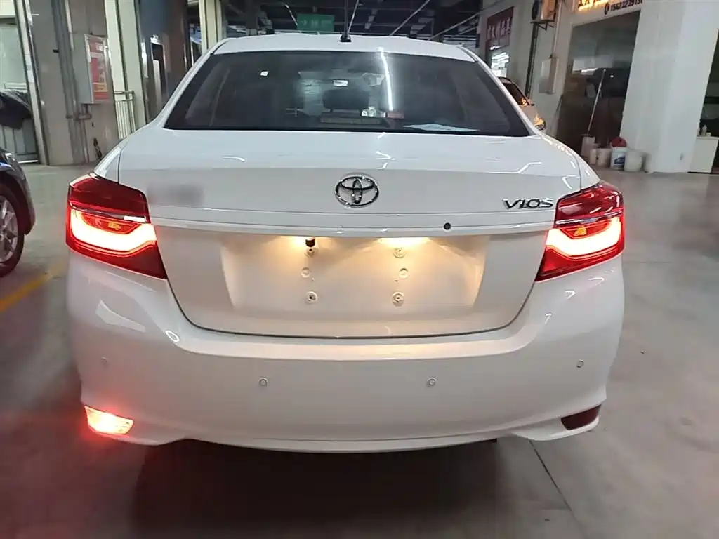 Toyota Vios 2021 — фото 6