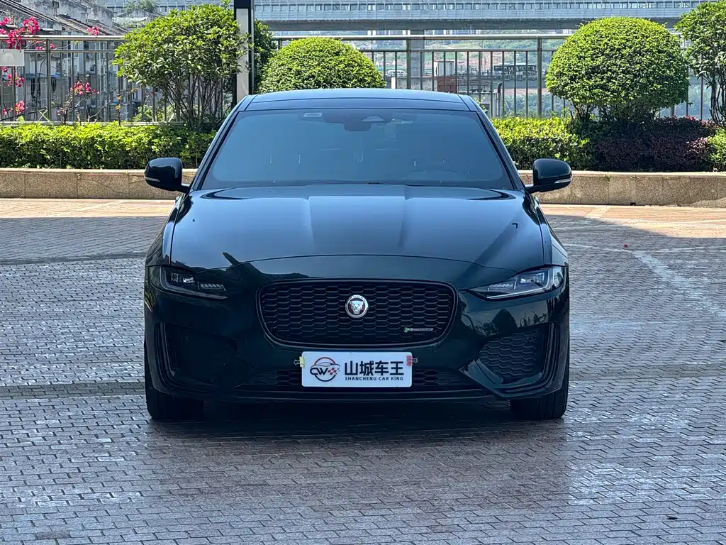 Jaguar XEL 2023 — фото 2