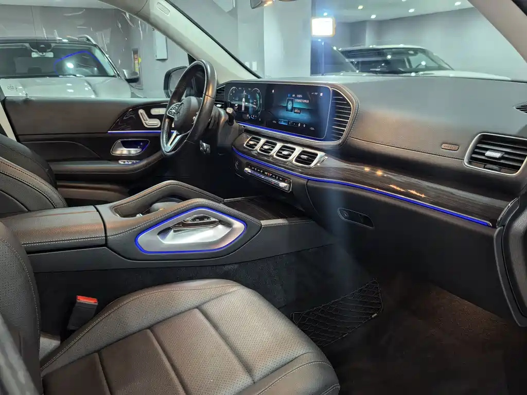 Mercedes-Benz GLE 2019 — фото 18