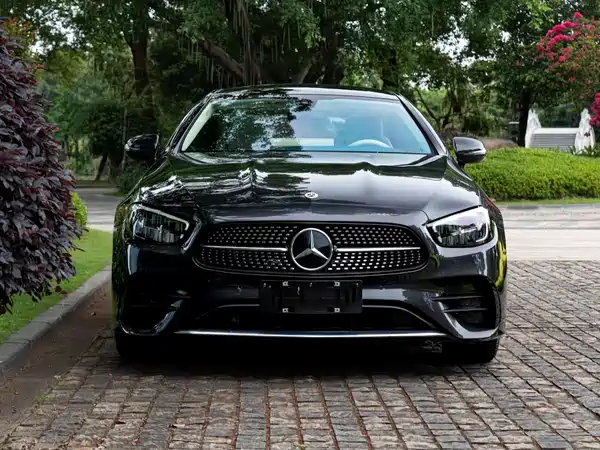 Mercedes-Benz E-Class 2023