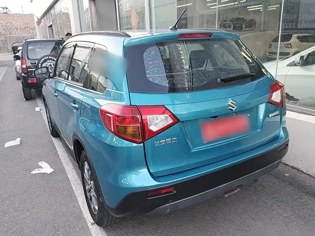 Suzuki Vitara 2017 — фото 5