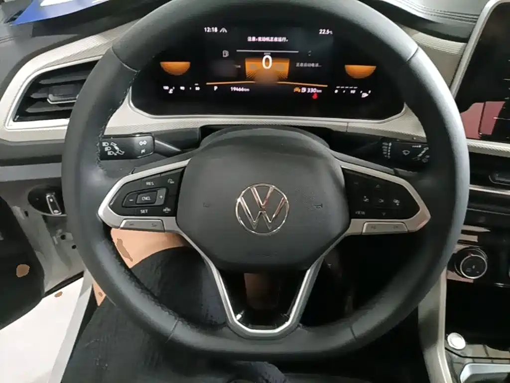 Volkswagen T-Roc 2025 — фото 11