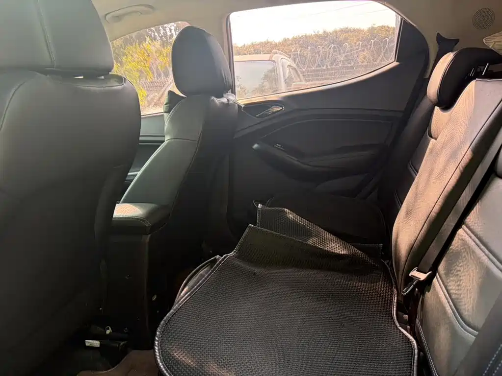 BYD Yuan EV 2018