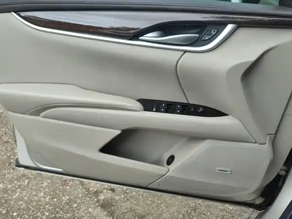Cadillac XTS 2016