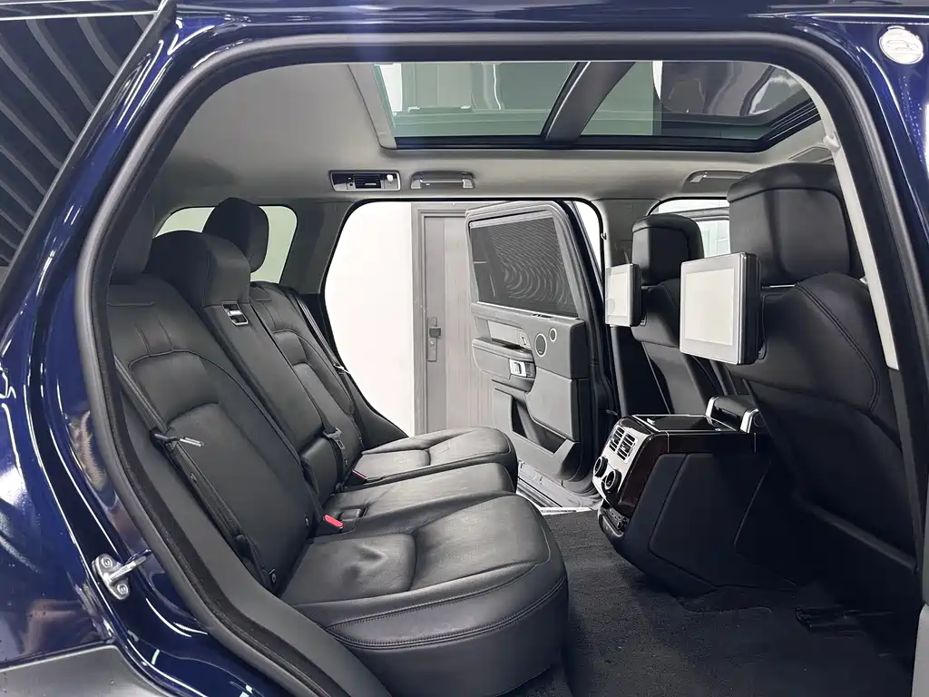 Land Rover Range Rover 2020 — фото 15